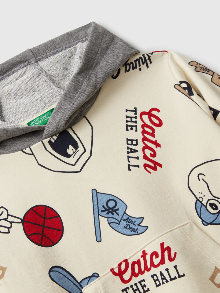 SWEATER W/HOOD Junior Boy image number 3